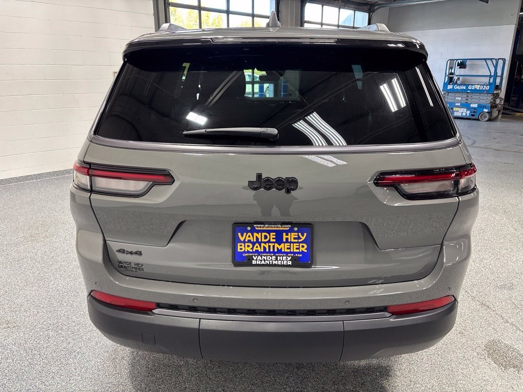 2027 Jeep Grand Cherokee L GRAND CHEROKEE L LIMITED 4X4