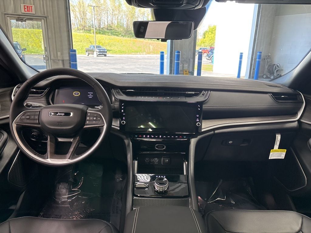 2026 Jeep Grand Cherokee L GRAND CHEROKEE L LIMITED RESERVE 4X4