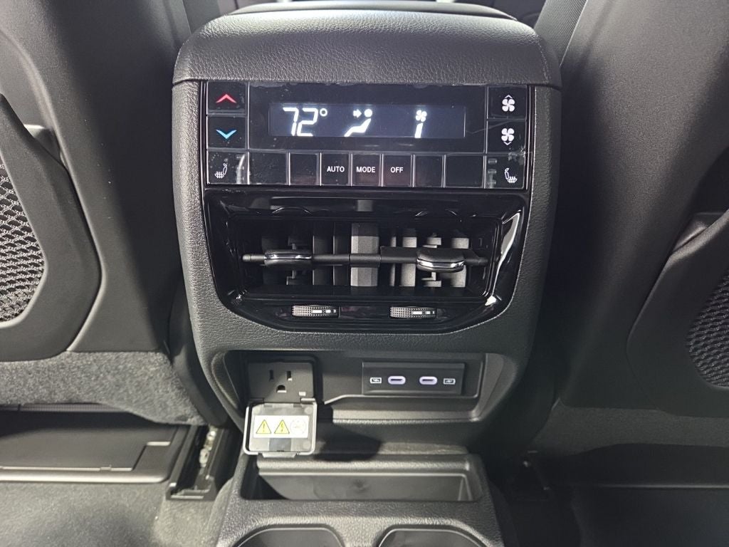 2026 Jeep Grand Cherokee L GRAND CHEROKEE L LIMITED 4X4