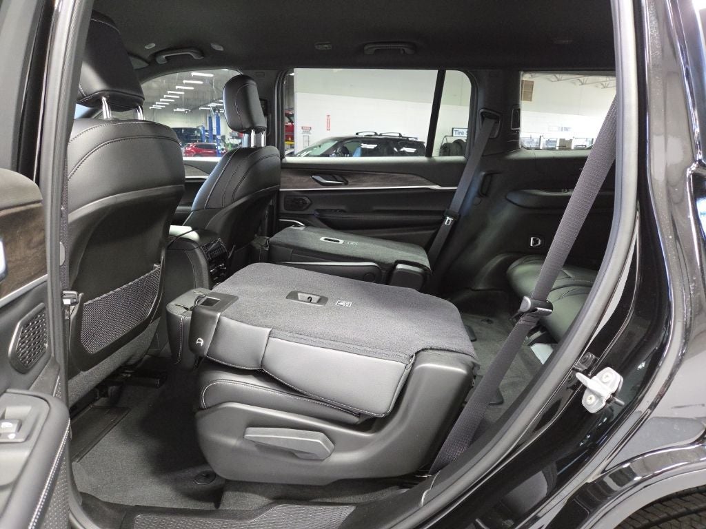 2026 Jeep Grand Cherokee L GRAND CHEROKEE L LIMITED 4X4