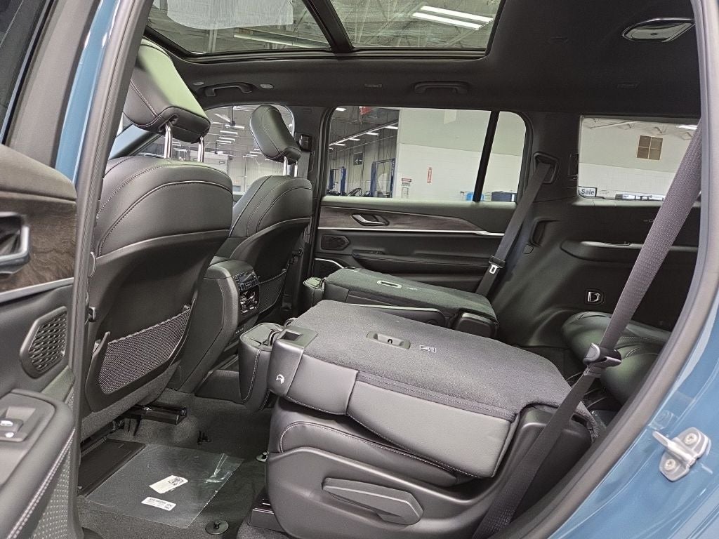 2026 Jeep Grand Cherokee L GRAND CHEROKEE L LIMITED 4X4