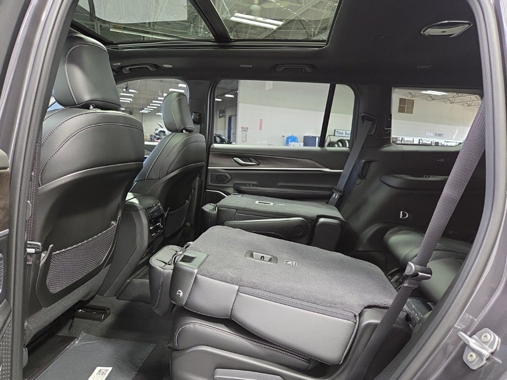 2026 Jeep Grand Cherokee L GRAND CHEROKEE L LIMITED 4X4