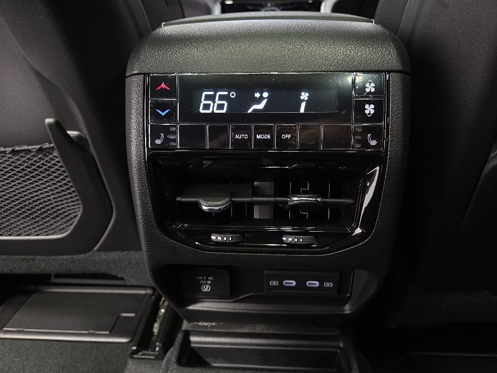 2026 Jeep Grand Cherokee L GRAND CHEROKEE L LIMITED RESERVE 4X4