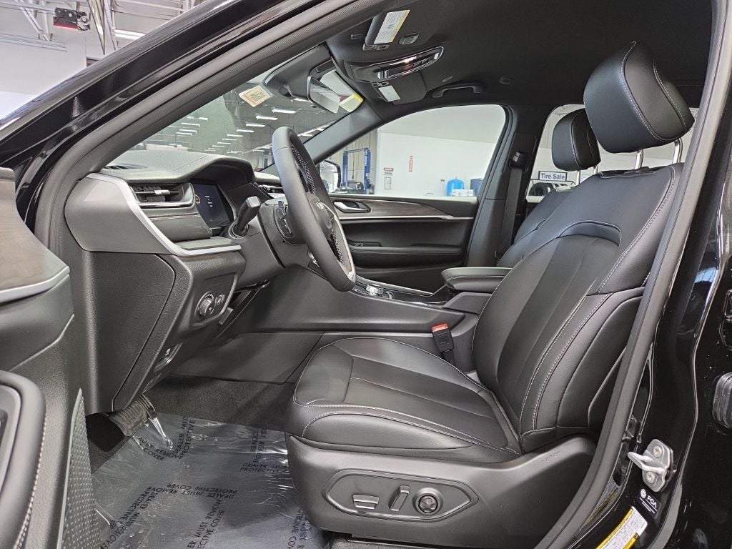 2026 Jeep Grand Cherokee L GRAND CHEROKEE L LIMITED 4X4