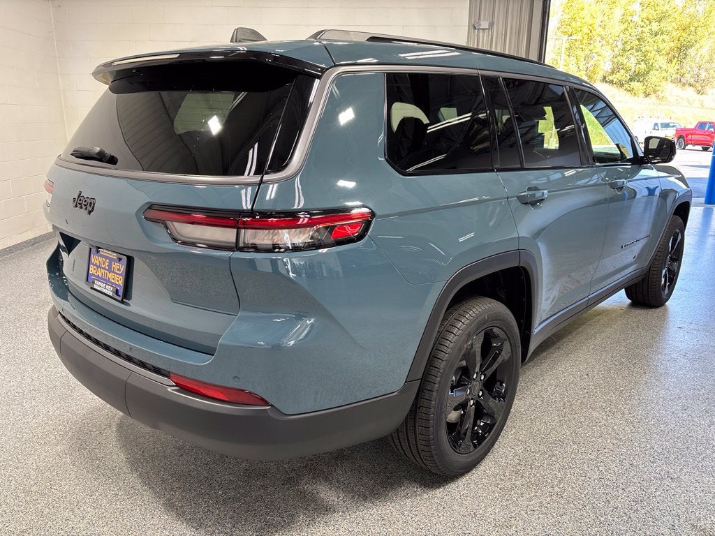 2027 Jeep Grand Cherokee L GRAND CHEROKEE L LIMITED 4X4