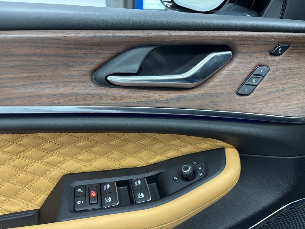 2025 Jeep Grand Cherokee L GRAND CHEROKEE L SUMMIT 4X4