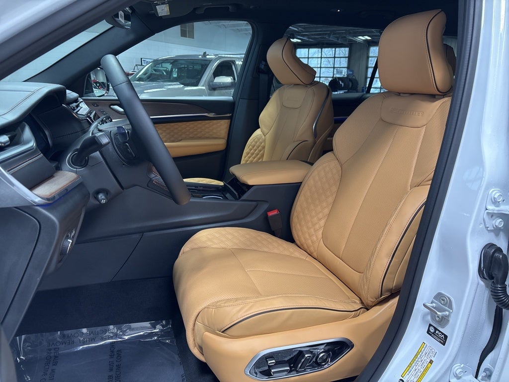 2025 Jeep Grand Cherokee L GRAND CHEROKEE L SUMMIT 4X4