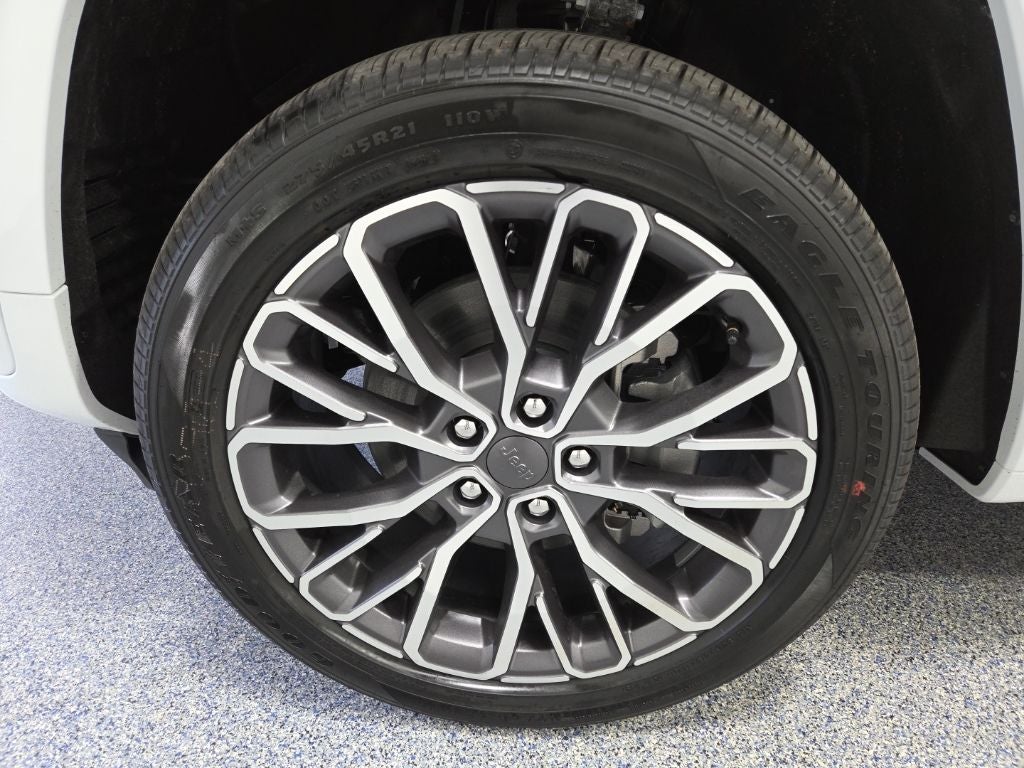 2026 Jeep Grand Cherokee L GRAND CHEROKEE L SUMMIT 4X4