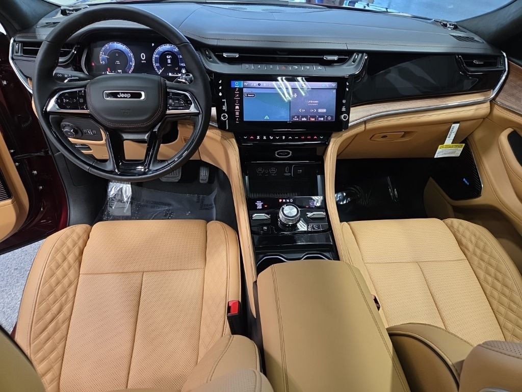 2026 Jeep Grand Cherokee L GRAND CHEROKEE L SUMMIT 4X4