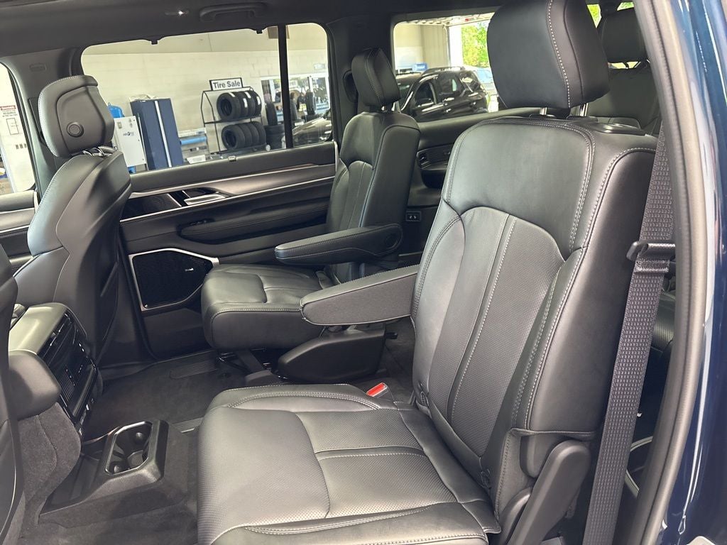 2026 Jeep Grand Wagoneer L GRAND WAGONEER L LIMITED RESERVE 4X4