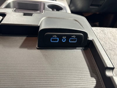 2018 RAM 1500 Big Horn Crew Cab 4x4 5'7' Box