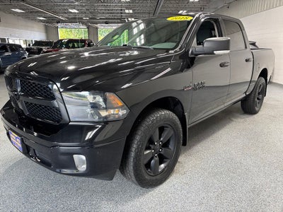 2018 RAM 1500 Big Horn Crew Cab 4x4 5'7' Box