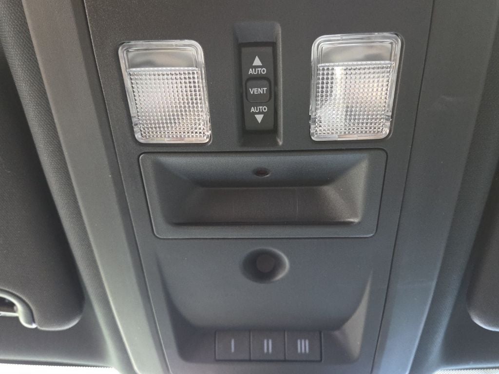 2024 RAM 1500 Classic Warlock Crew Cab 4x4 5'7' Box