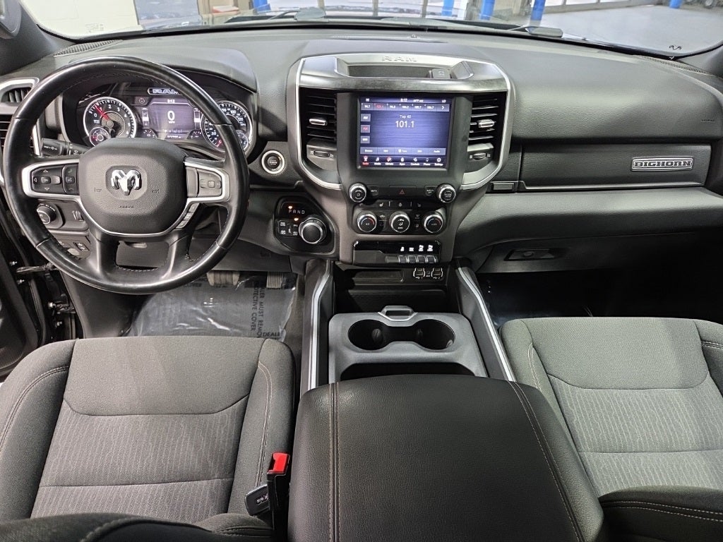 2021 RAM 1500 Big Horn Quad Cab 4x4 6'4' Box