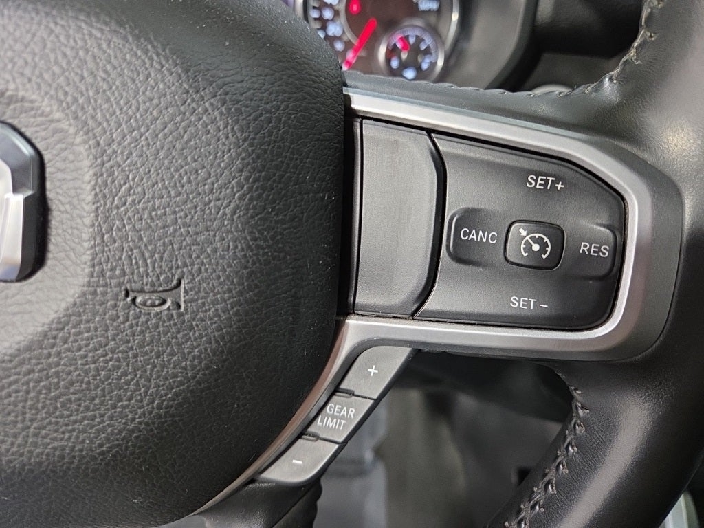 2021 RAM 1500 Big Horn Quad Cab 4x4 6'4' Box