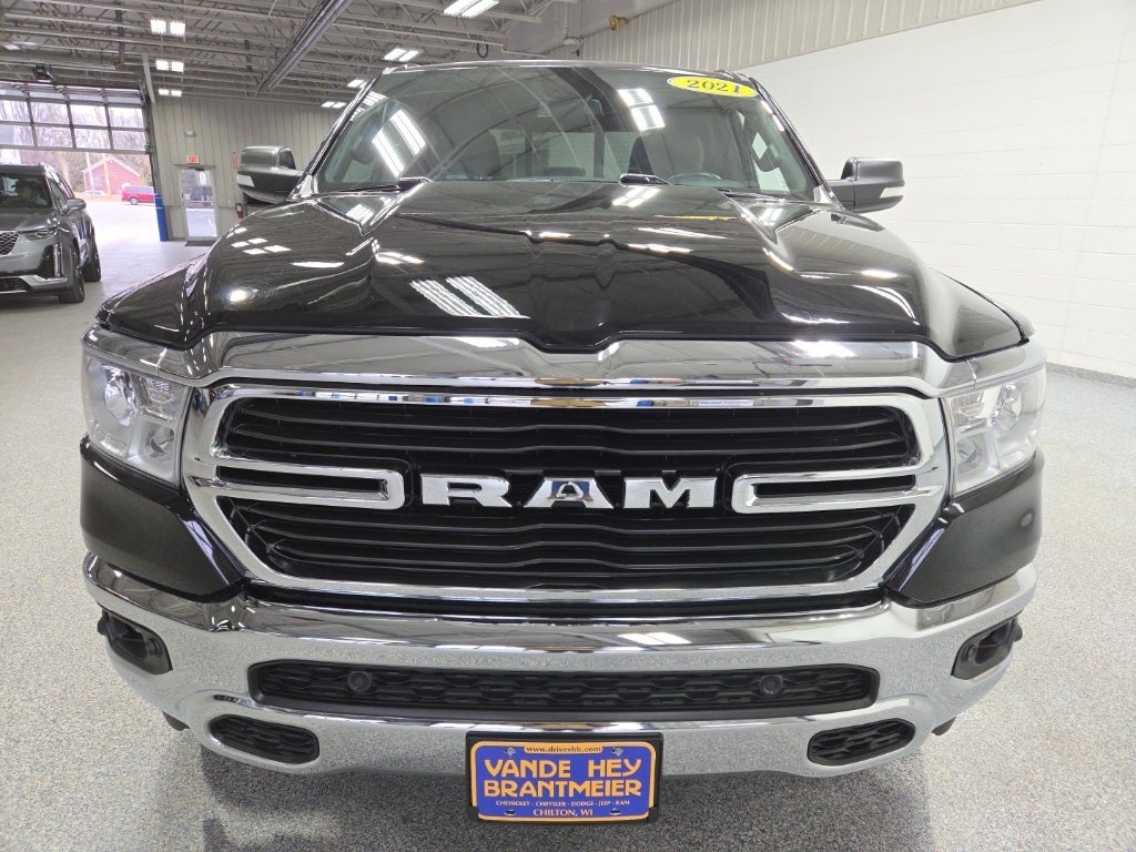 2021 RAM 1500 Big Horn Quad Cab 4x4 6'4' Box