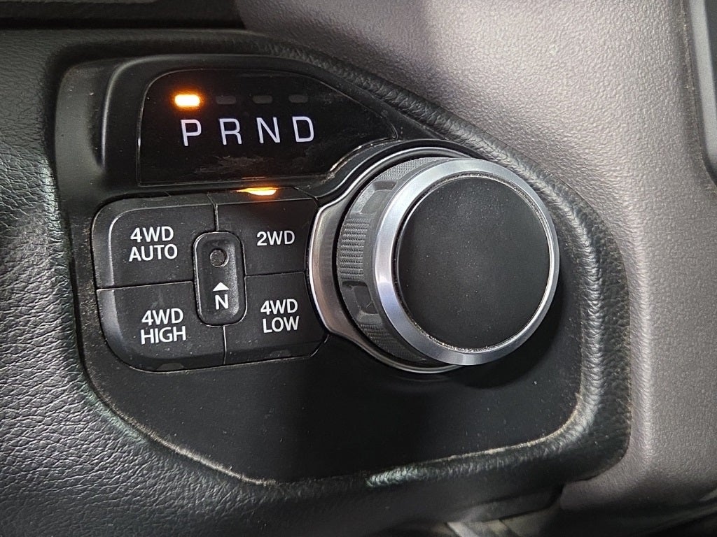 2021 RAM 1500 Big Horn Quad Cab 4x4 6'4' Box