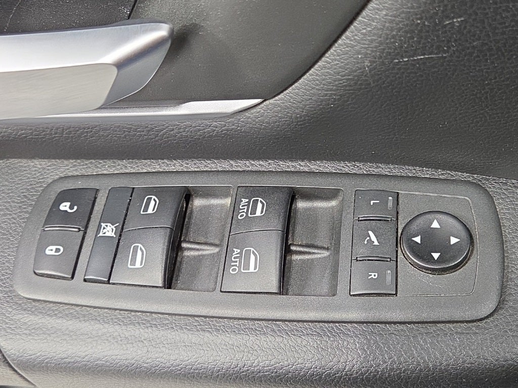 2021 RAM 1500 Big Horn Quad Cab 4x4 6'4' Box