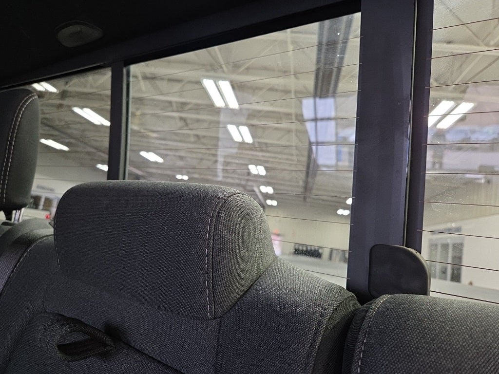 2021 RAM 1500 Big Horn Quad Cab 4x4 6'4' Box