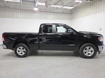 2021 RAM 1500 Big Horn Quad Cab 4x4 6'4' Box