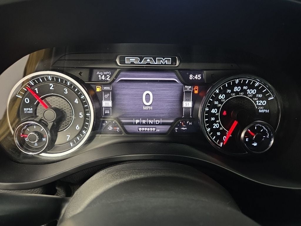 2021 RAM 1500 Big Horn Quad Cab 4x4 6'4' Box