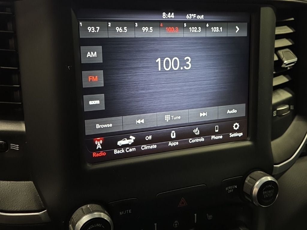 2021 RAM 1500 Big Horn Quad Cab 4x4 6'4' Box