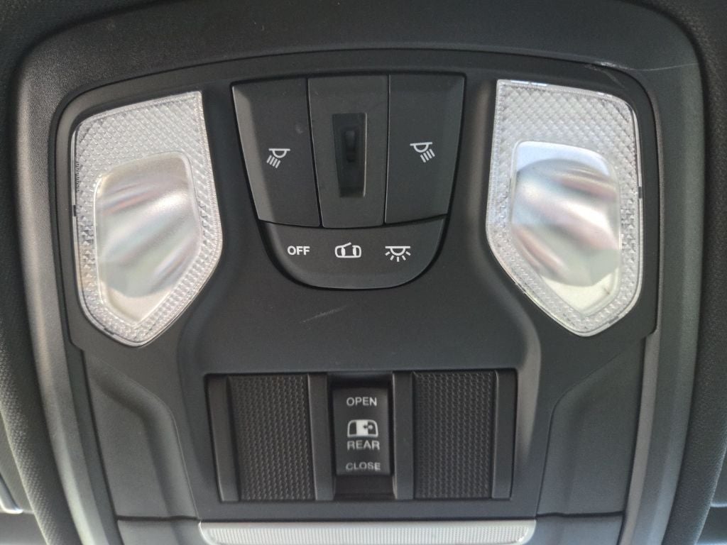 2021 RAM 1500 Big Horn Quad Cab 4x4 6'4' Box
