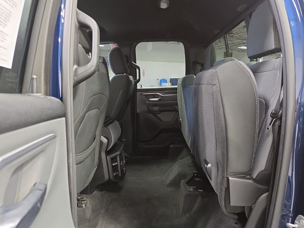 2021 RAM 1500 Big Horn Quad Cab 4x4 6'4' Box