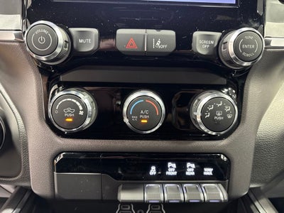2026 RAM 1500 RAM 1500 EXPRESS QUAD CAB 4X4 6'4' BOX