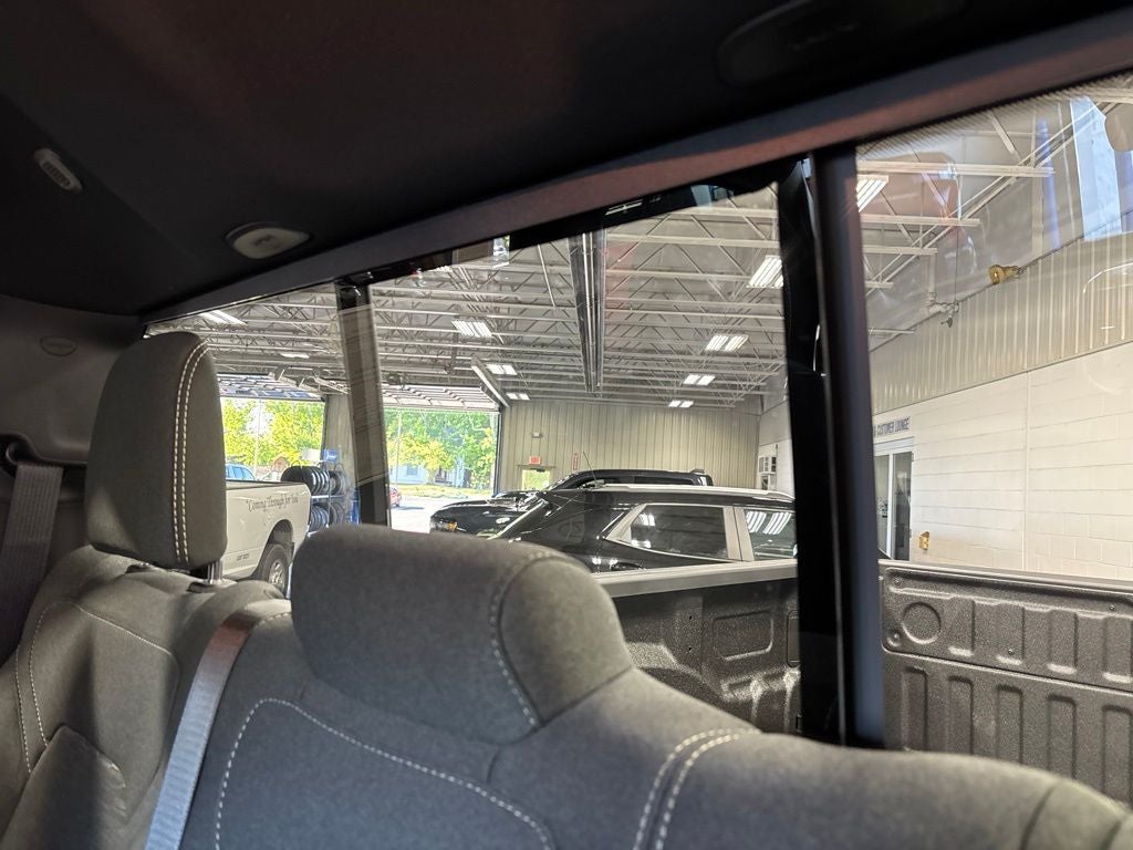 2026 RAM 1500 RAM 1500 EXPRESS QUAD CAB 4X4 6'4' BOX
