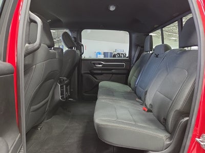 2022 RAM 1500 Big Horn Crew Cab 4x4 5'7' Box