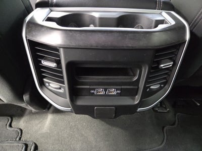 2022 RAM 1500 Big Horn Crew Cab 4x4 5'7' Box