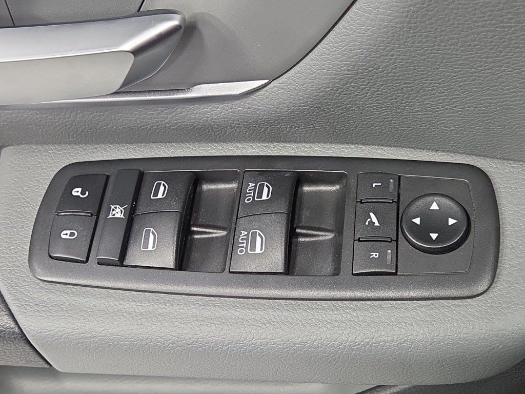 2019 RAM 1500 Big Horn/Lone Star Crew Cab 4x4 5'7' Box