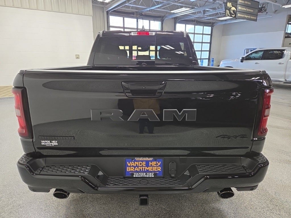 2026 RAM 1500 RAM 1500 BIG HORN CREW CAB 4X4 5'7' BOX