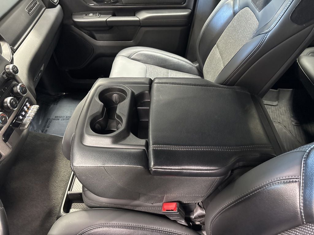2023 RAM 1500 Big Horn Crew Cab 4x4 5'7' Box