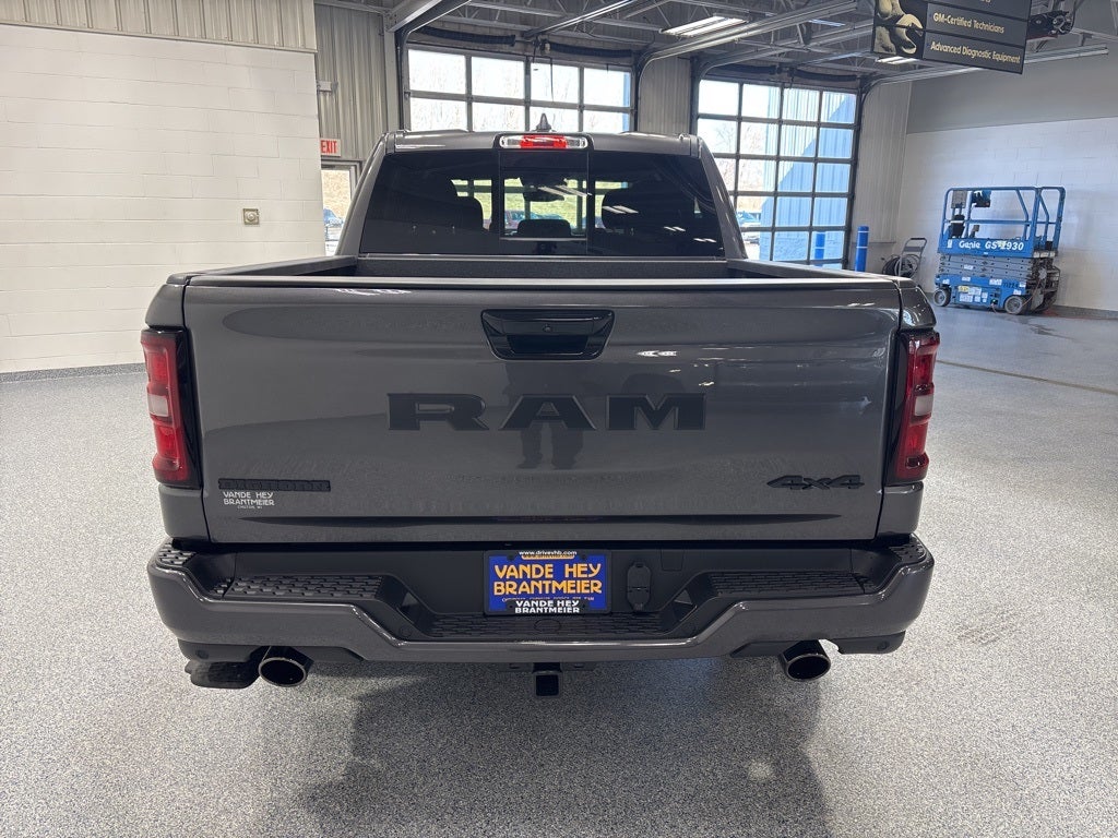 2026 RAM 1500 RAM 1500 BIG HORN CREW CAB 4X4 5'7' BOX