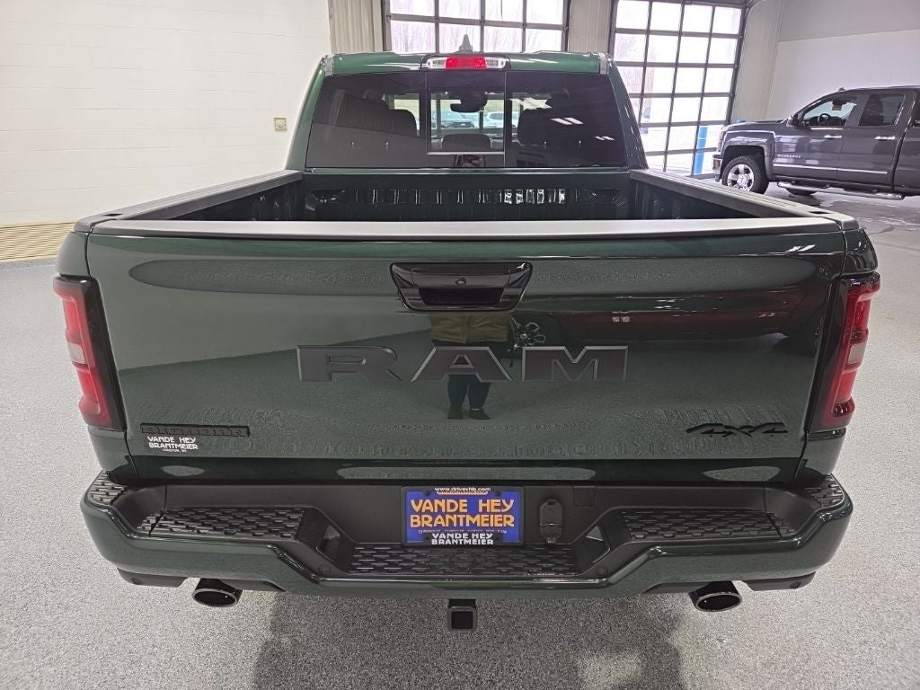 2026 RAM 1500 RAM 1500 BIG HORN CREW CAB 4X4 5'7' BOX