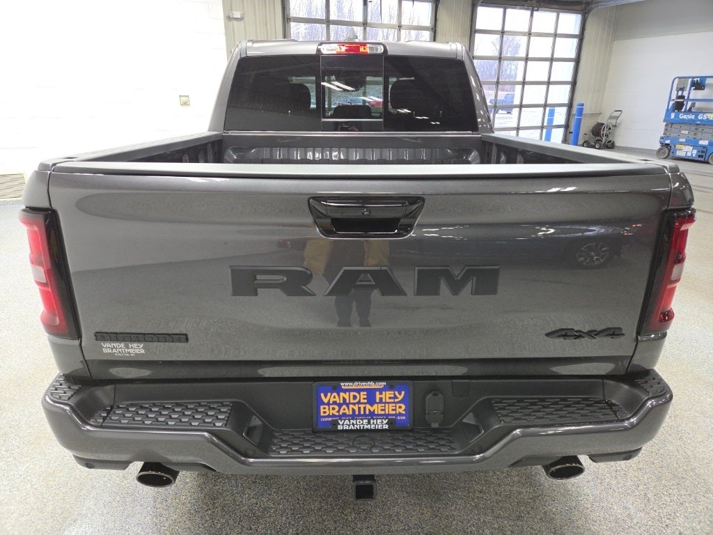 2026 RAM 1500 RAM 1500 BIG HORN CREW CAB 4X4 5'7' BOX