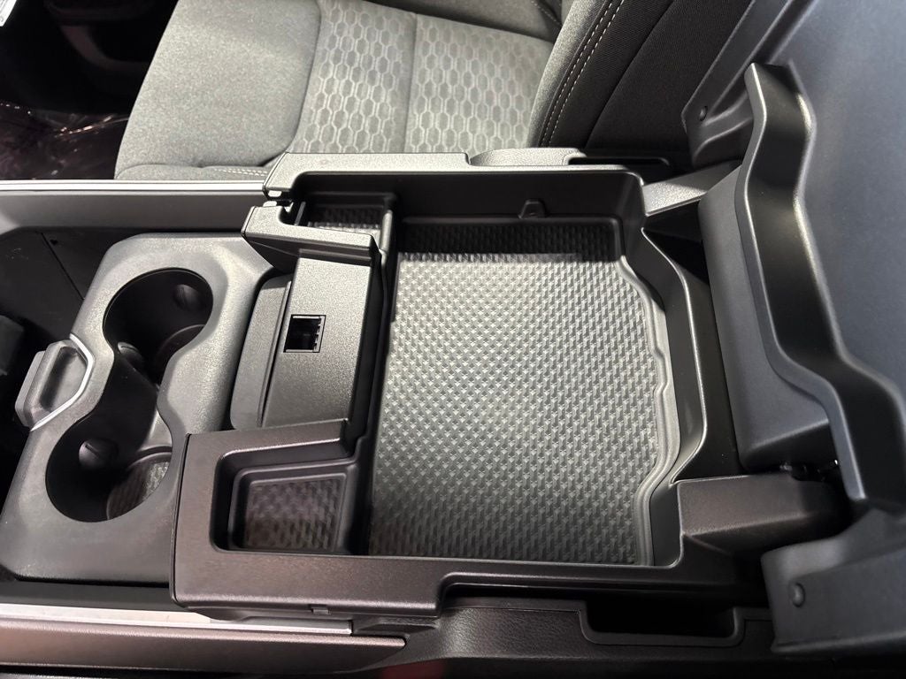 2027 RAM 1500 RAM 1500 BIG HORN CREW CAB 4X4 5'7' BOX