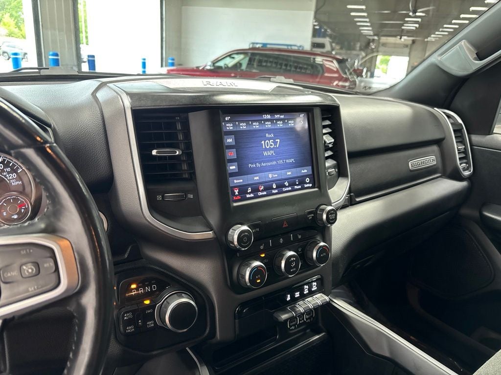 2020 RAM 1500 Big Horn Crew Cab 4x4 5'7' Box