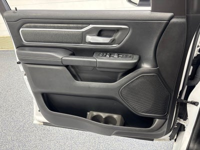 2020 RAM 1500 Big Horn Crew Cab 4x4 5'7' Box