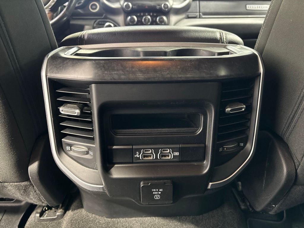 2020 RAM 1500 Big Horn Crew Cab 4x4 5'7' Box