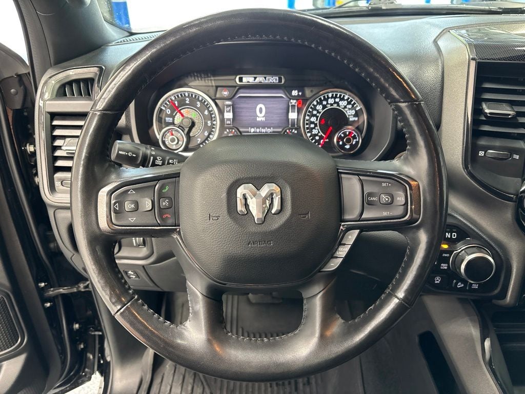 2020 RAM 1500 Big Horn Crew Cab 4x4 5'7' Box