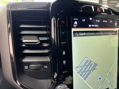 2020 RAM 1500 Big Horn Crew Cab 4x4 5'7' Box