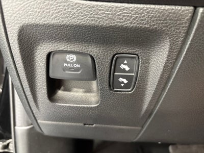 2020 RAM 1500 Big Horn Crew Cab 4x4 5'7' Box