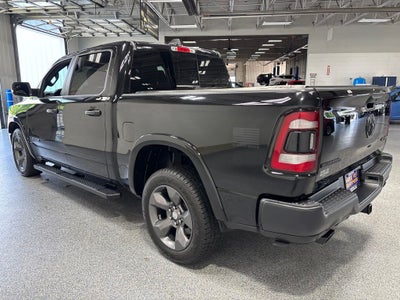 2020 RAM 1500 Big Horn Crew Cab 4x4 5'7' Box