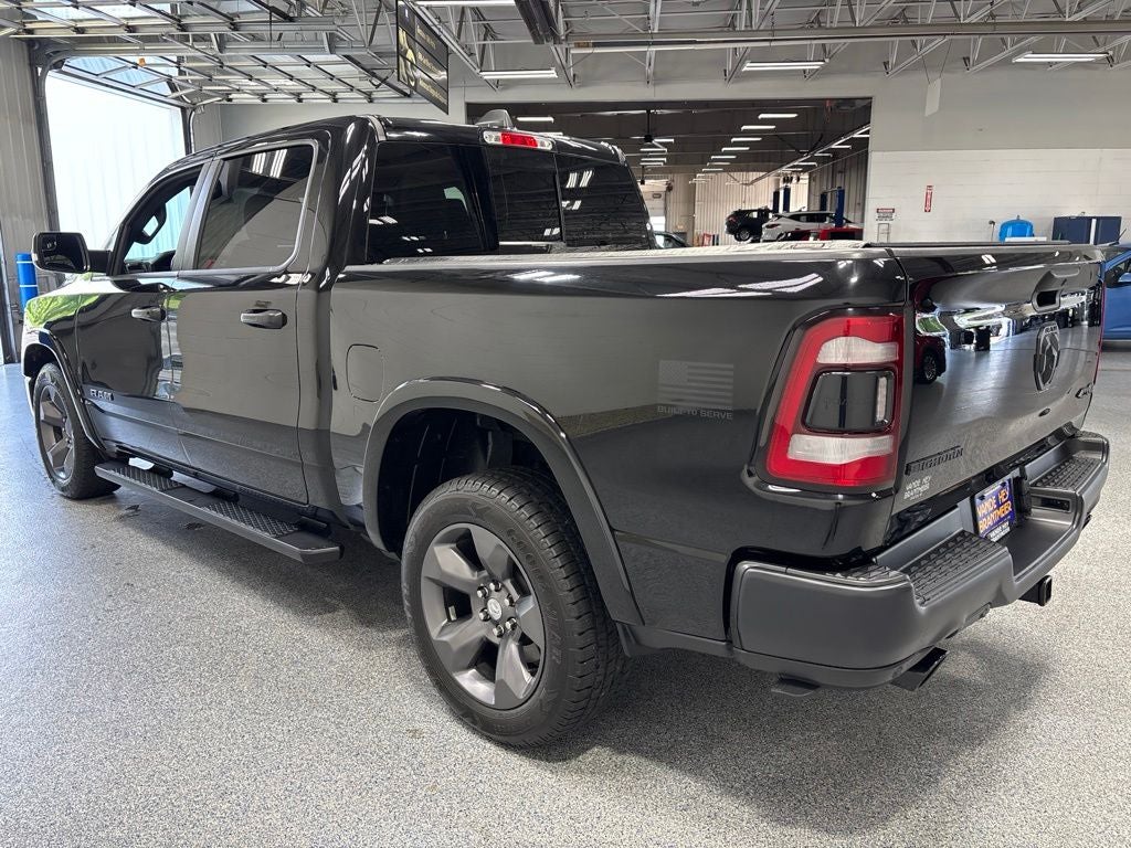 2020 RAM 1500 Big Horn Crew Cab 4x4 5'7' Box