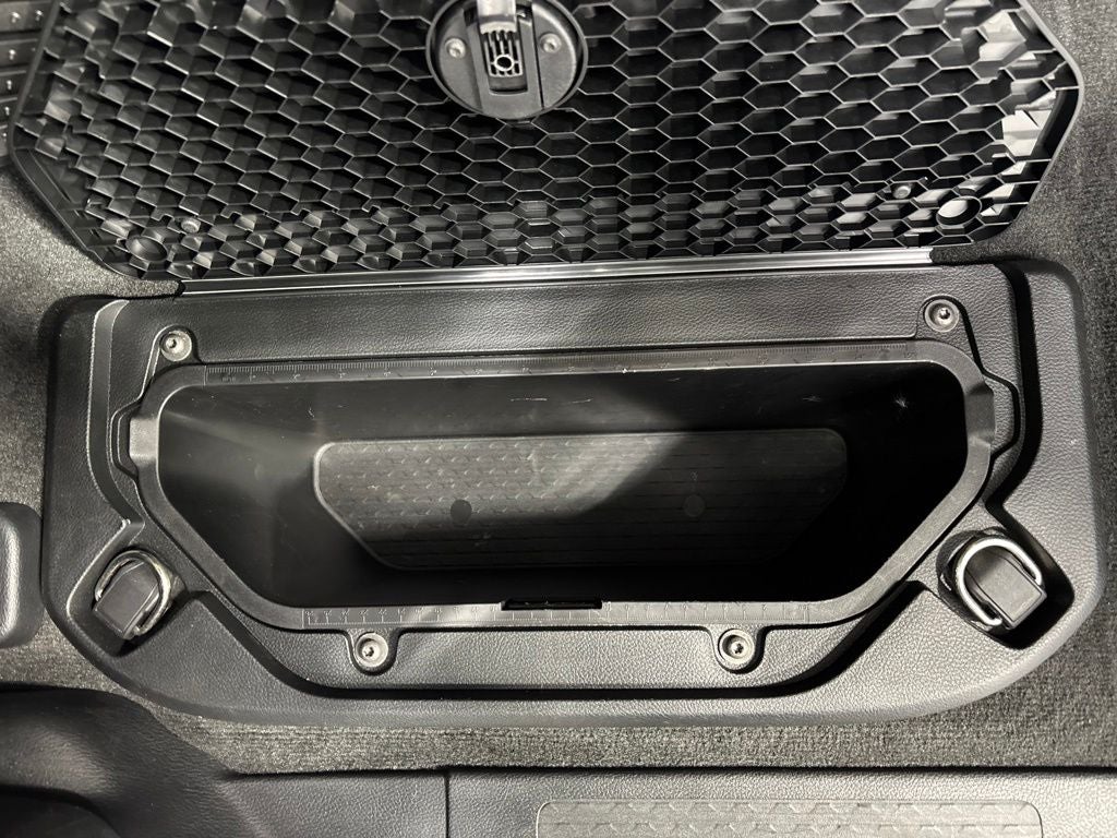 2020 RAM 1500 Big Horn Crew Cab 4x4 5'7' Box