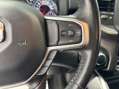 2020 RAM 1500 Big Horn Crew Cab 4x4 5'7' Box