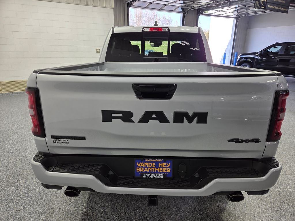 2026 RAM 1500 RAM 1500 BIG HORN CREW CAB 4X4 5'7' BOX